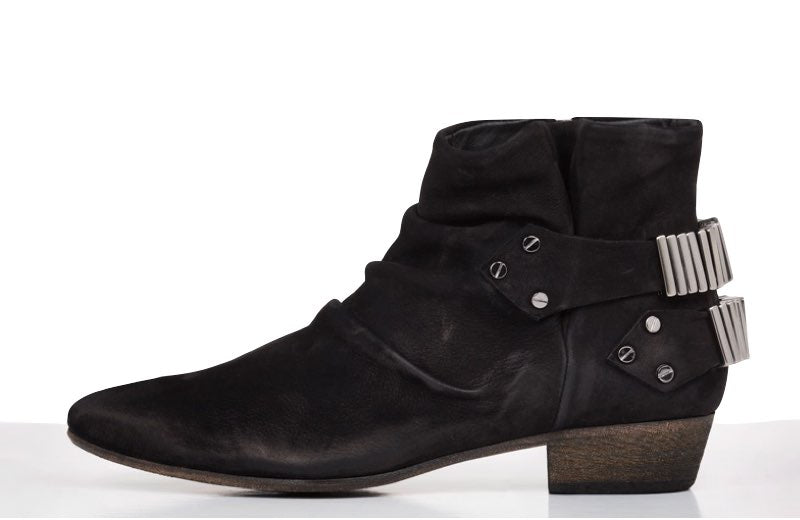 FURY LO ANKLE BOOTS WAXED NUBUCK BLACK SIDE